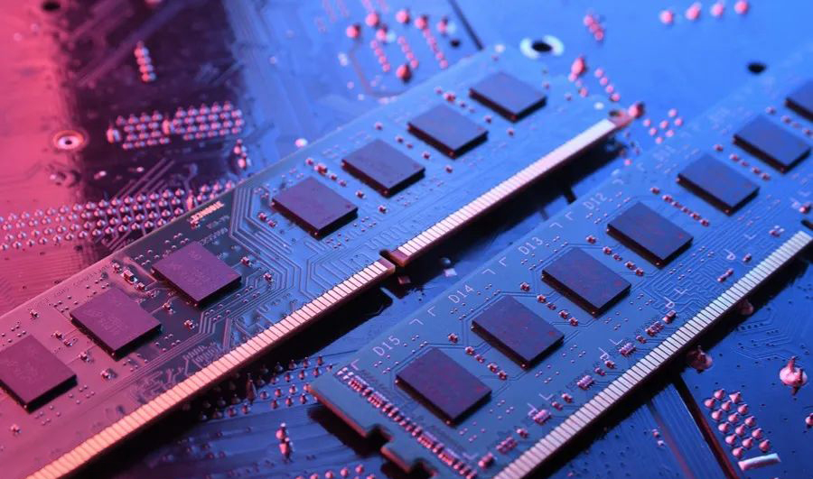 從DDR4退場到DDR5/HBM接力：存儲芯片產業(yè)正經歷怎樣的一場洗牌？